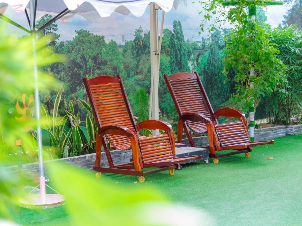 Nha Nghi K House Hotel Ben Tre Exterior photo